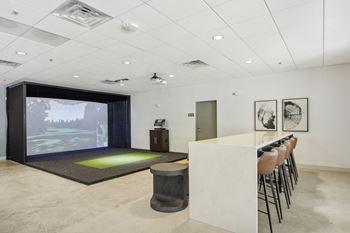 Full swing golf simulator